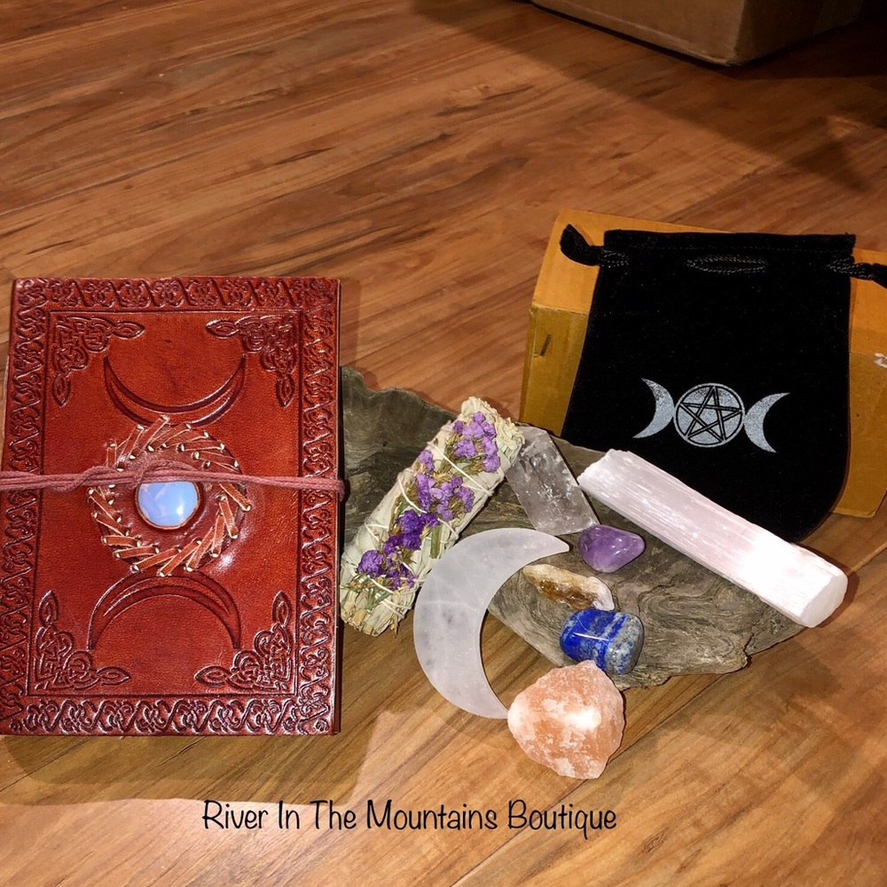 🌜Triple Moon Journal 🌝 Incense Stones And More🌛 - Picture 10 of 16